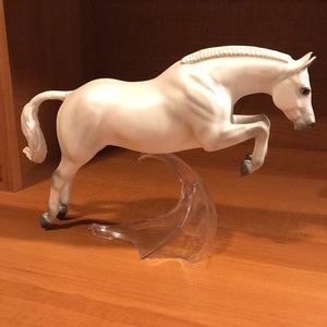 Breyer #712 - Newsworthy, Welsh Pony